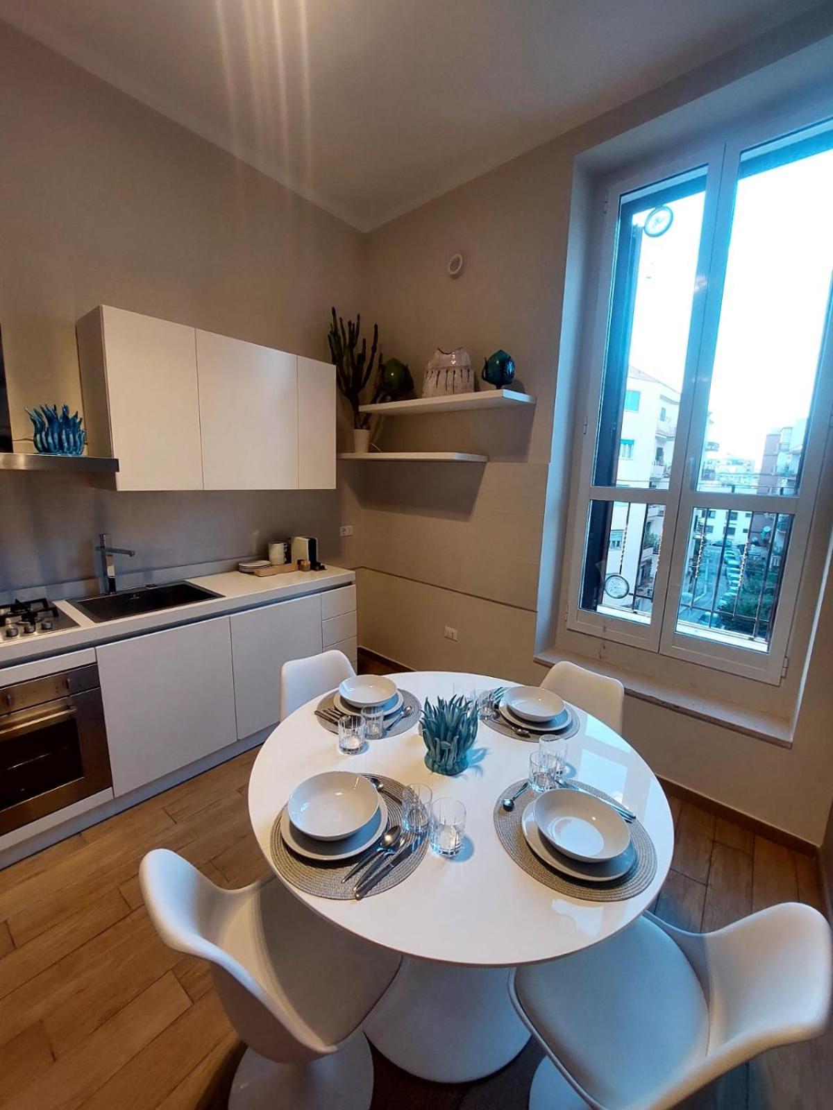Apartment Natidalmare Policlinico *