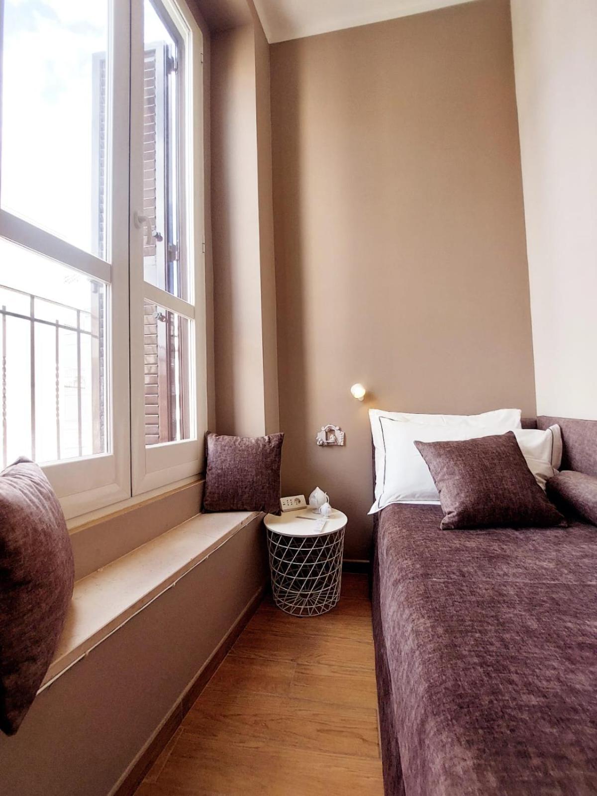 Apartment Natidalmare Policlinico *
